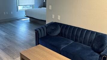 ทีวีจอแอลอีดี 55 นิ้ว พร้อมช่องดาวเทียม