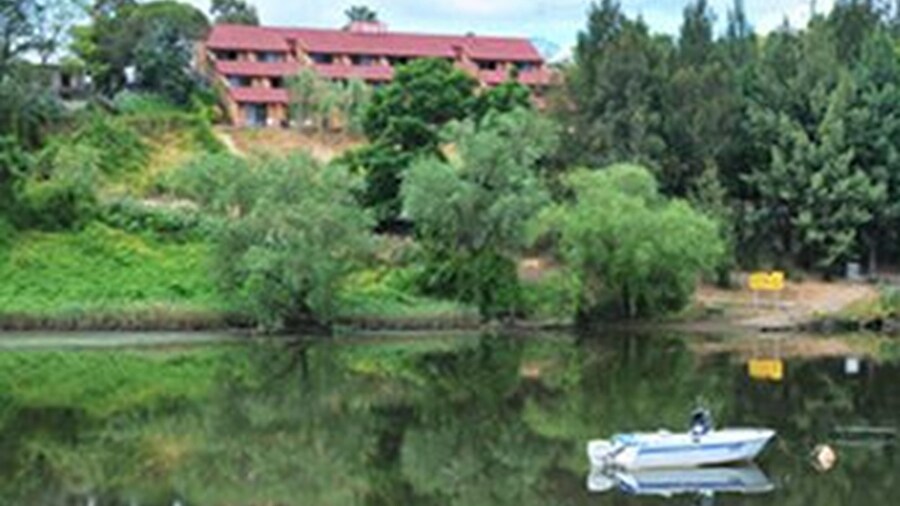 Windsor Riverview Inn