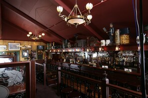 Pub - Løgstør Parkhotel (Logstor)