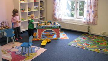 Children’s play area – indoor