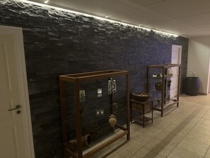Espace de soins pour les couples, sauna, bain à remous, hammam, hammam