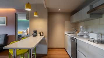 Suite, 2 Bedrooms, Non Smoking | Minibar, in-room safe, desk, laptop workspace