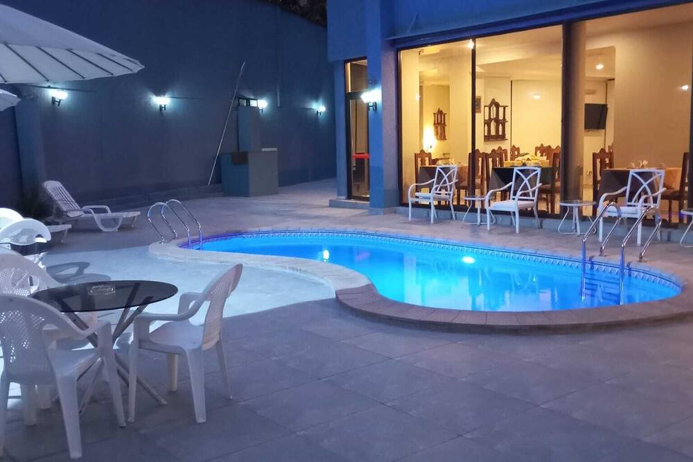 Hotel Alcala del Rio