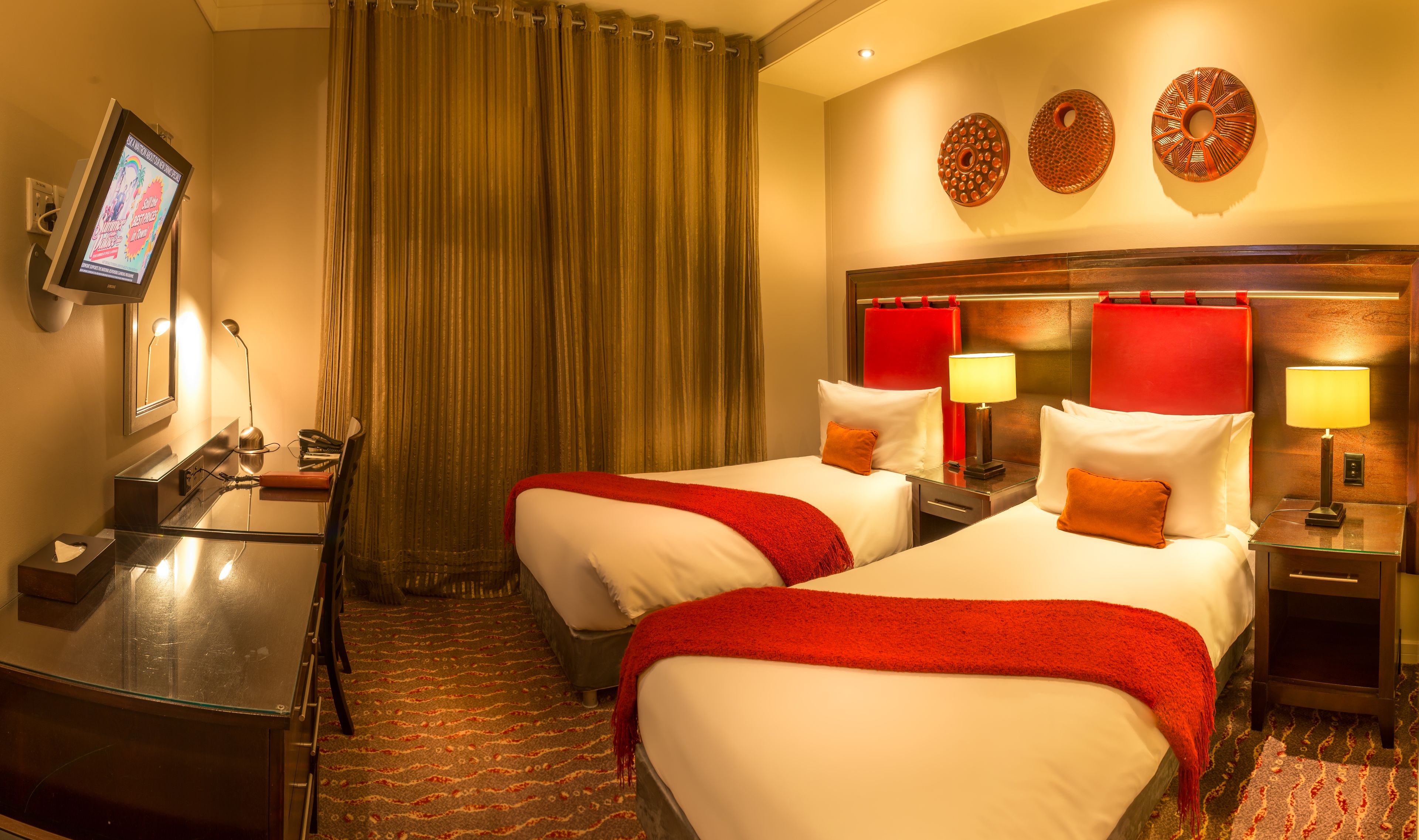 Memory foam beds, in-room safe, desk, laptop workspace