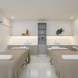 Couples treatment rooms, body treatments, hydrotherapy, body wraps