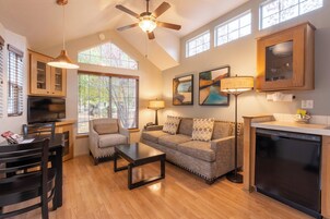 Suite, 1 Bedroom, Non Smoking | Living area | Flat-screen TV, DVD player