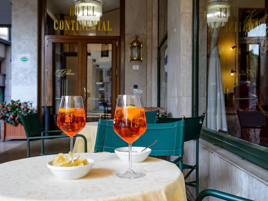 Bar (en la propiedad)