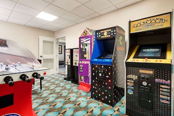 Game room at Wyndham Garden Niagara Falls Fallsview
