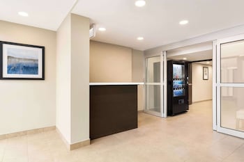 Hotel entrance and lobby at Wyndham Garden Niagara Falls Fallsview