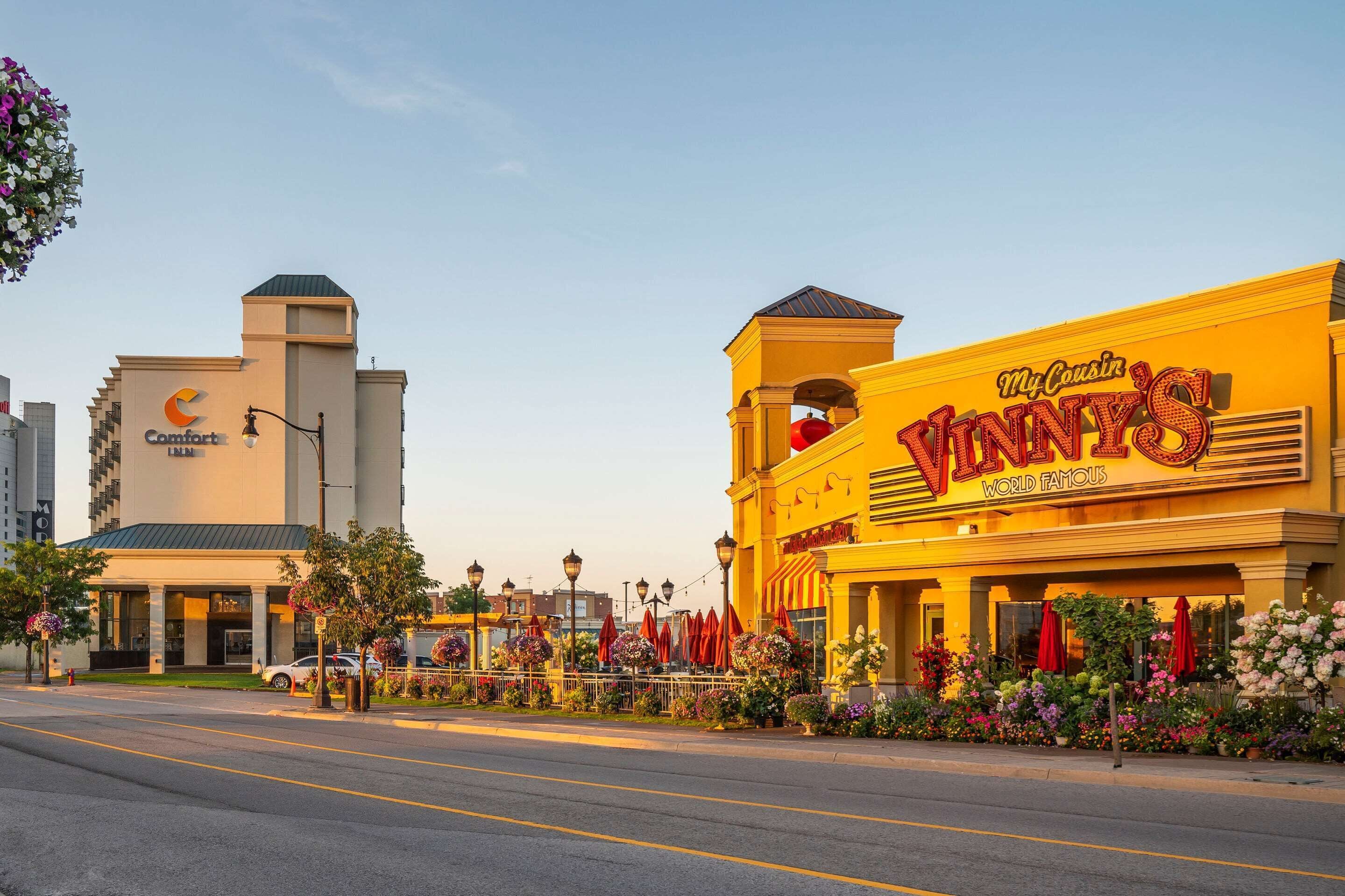 Photo - Comfort Inn Fallsview