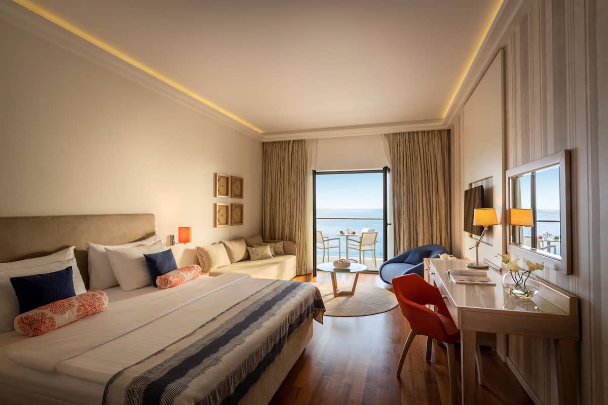 V Level Suite for 2+1 Spectacular seaview - Miramare Villas & Suites | 1 bedroom, minibar, in-room safe, desk