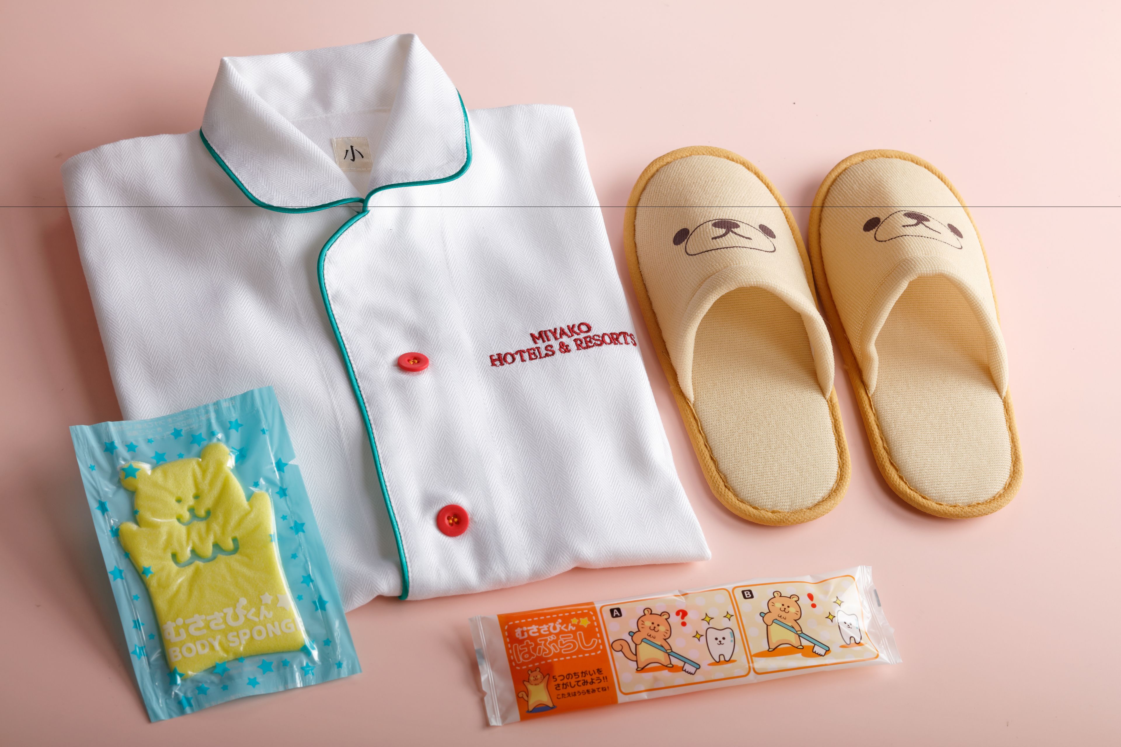 superior twin room for 3 people (2 double beds and 1 extra bed), smoking | desk, blackout curtains, iron/ironing board, free wifi