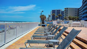 Sun deck