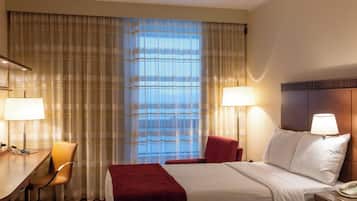 Premium bedding, in-room safe, desk, blackout curtains