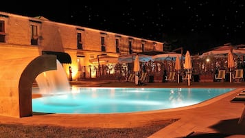 Piscina stagionale all'aperto