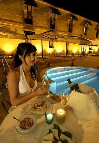 Il Podere Hotel Restaurant