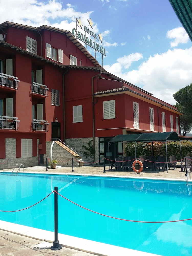 Hotel Cavalieri image