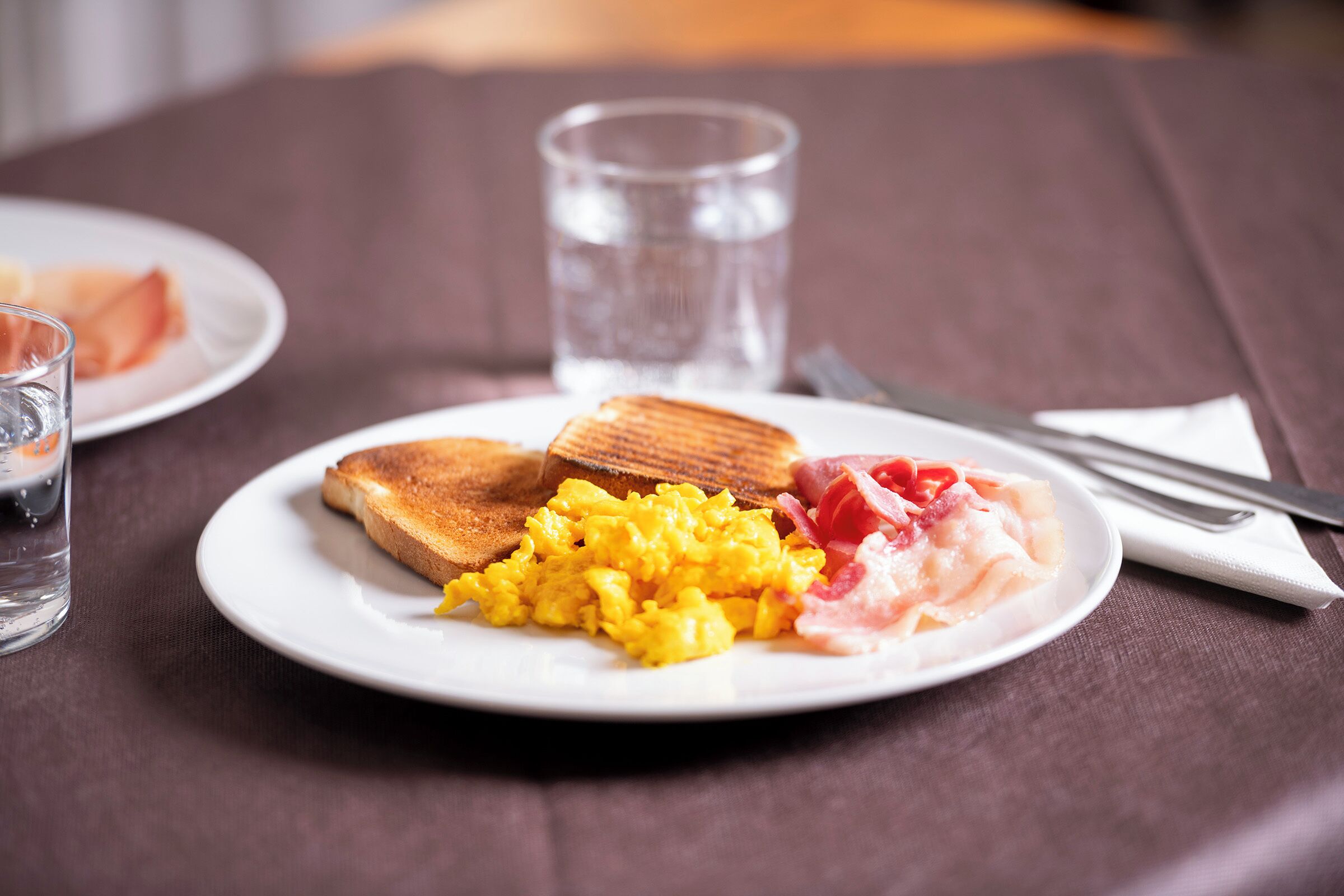 daily buffet breakfast (eur 7 per person)