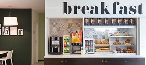 Daily buffet breakfast (EUR 7.9 per person)