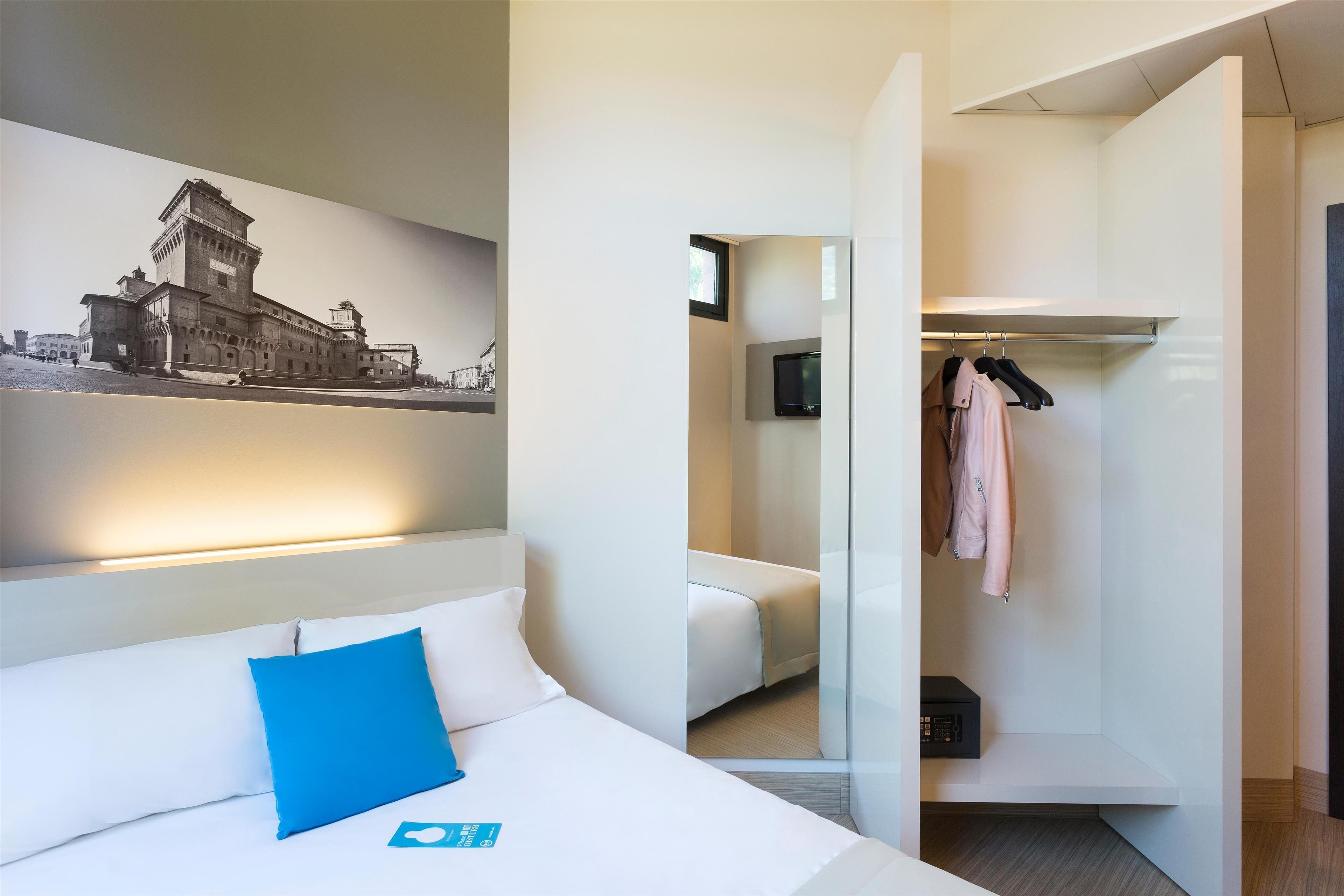 single room, non smoking | 1 bedroom, in-room safe, desk, free wifi