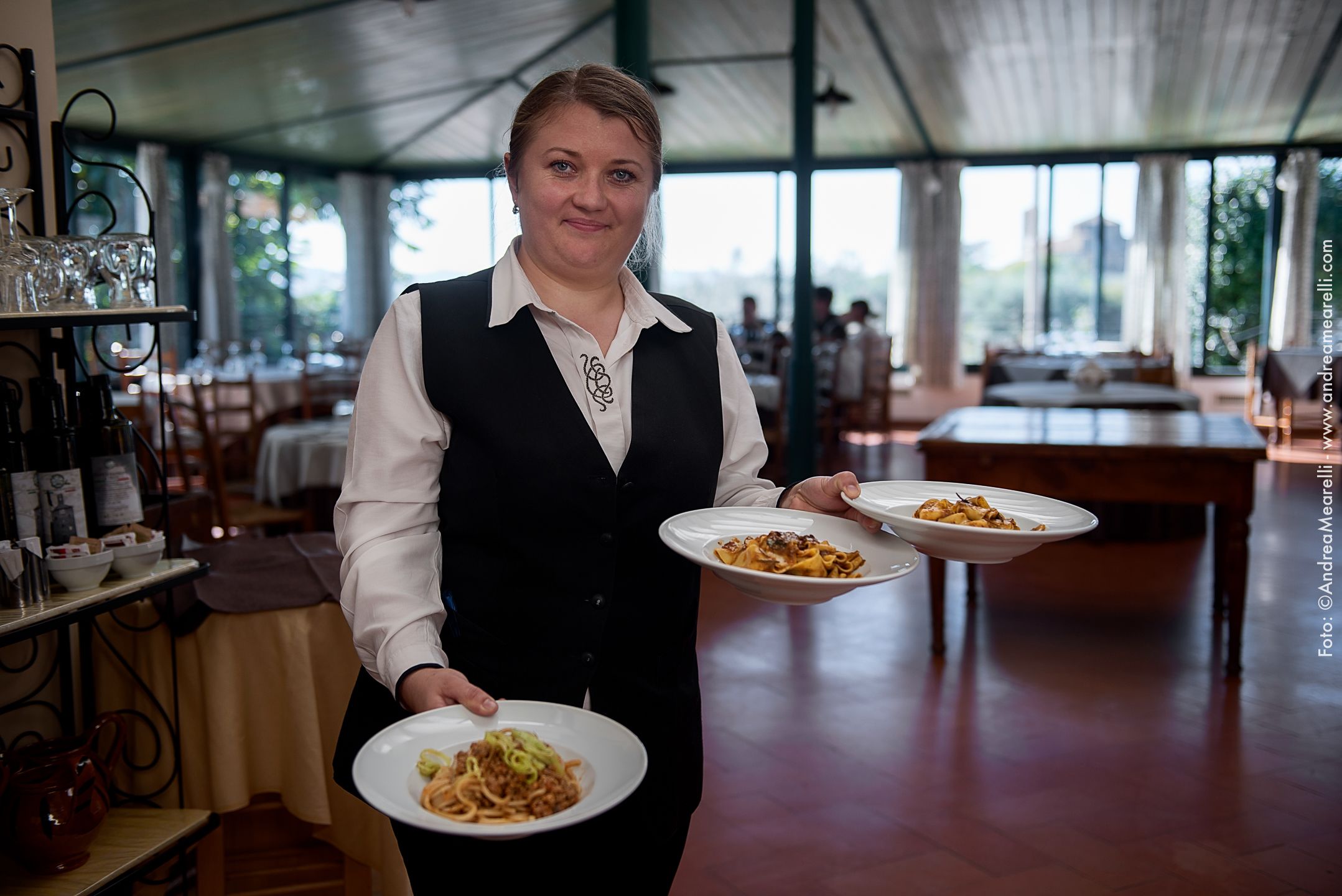 breakfast, lunch, dinner served; italian cuisine, garden views