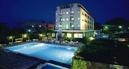 Hotel Touring Falconara Marittima