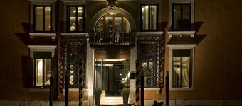 Palazzo Barbarigo Sul Canal Grande