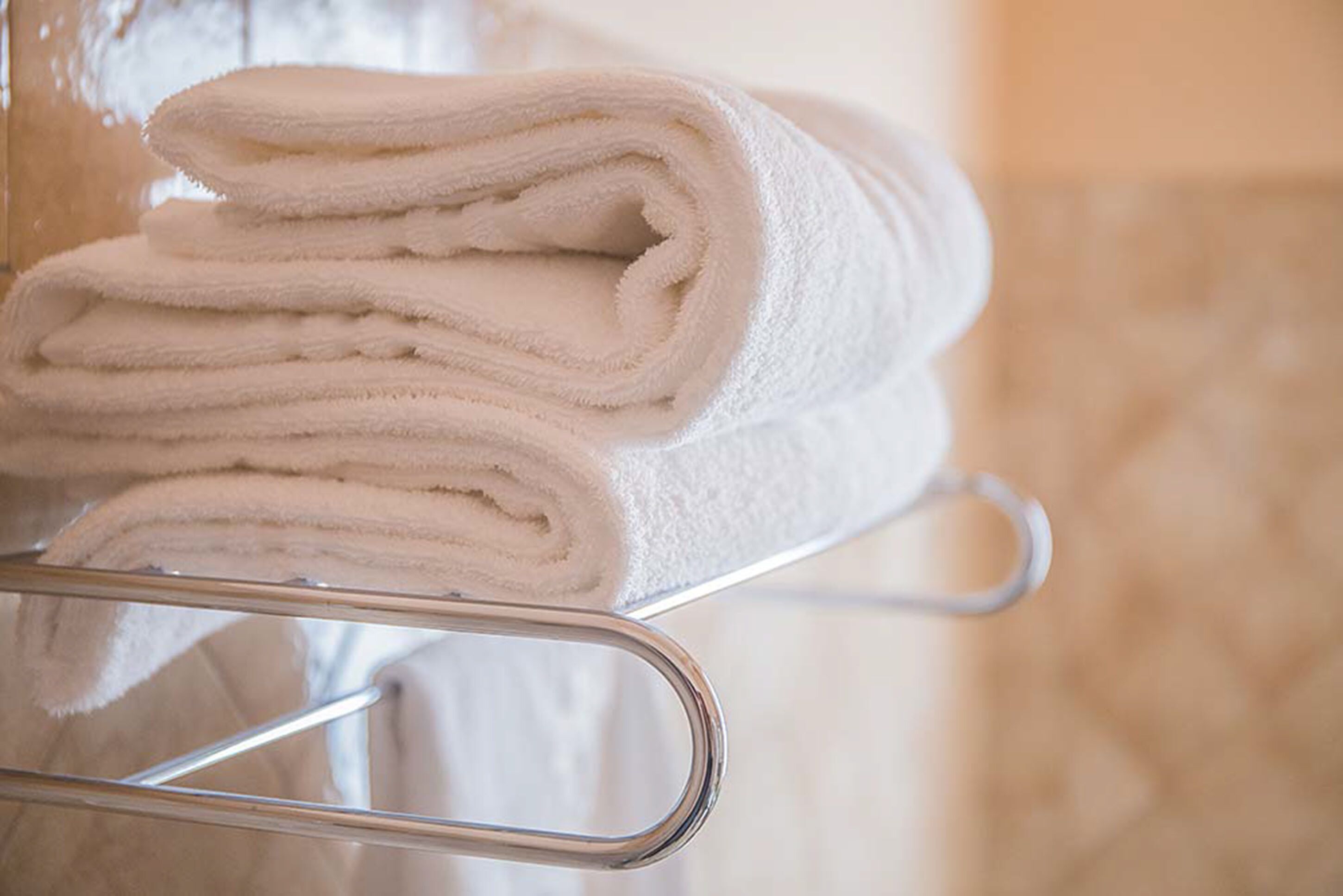 shower, free toiletries, hair dryer, bidet