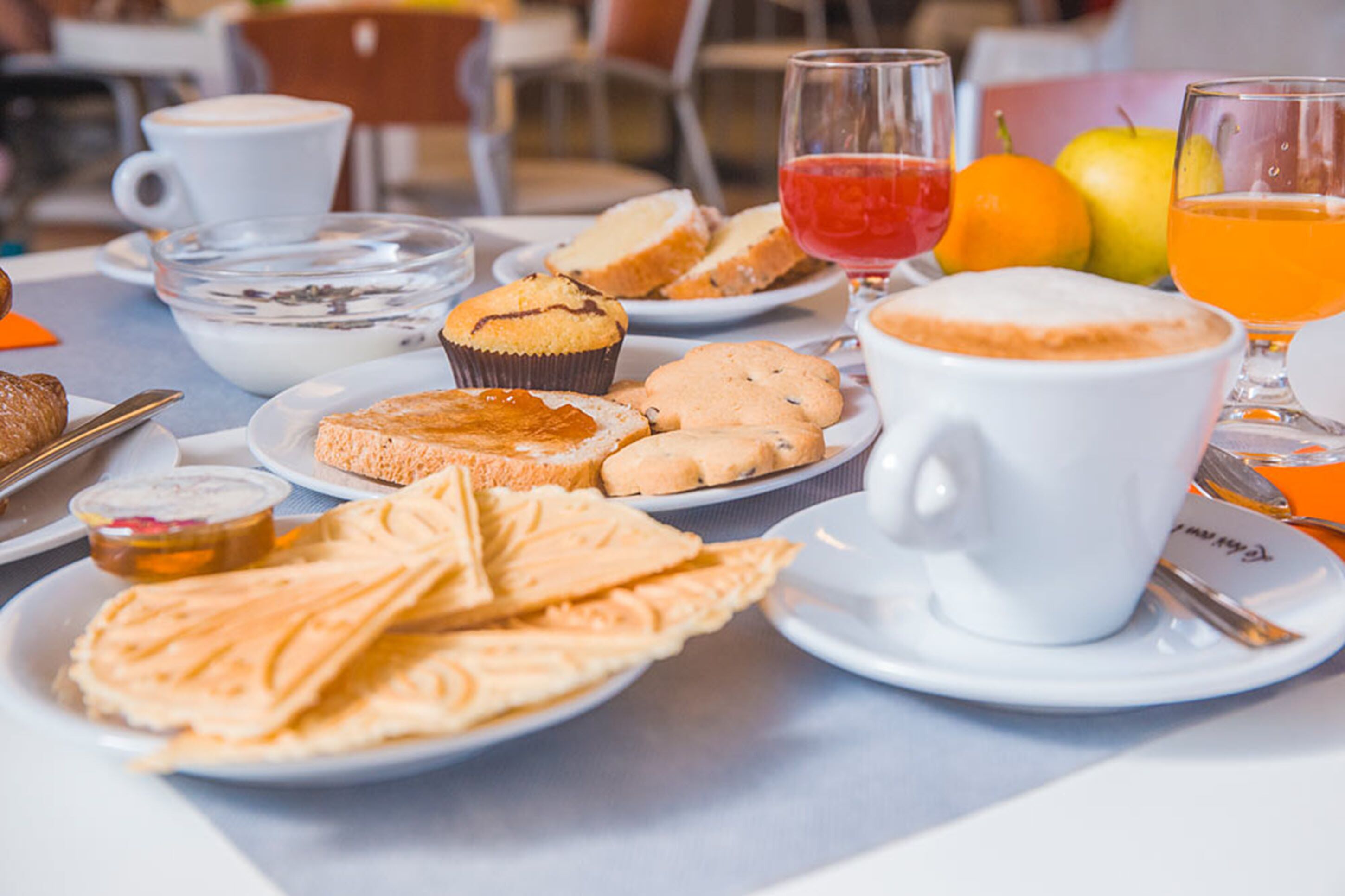 daily buffet breakfast for a fee