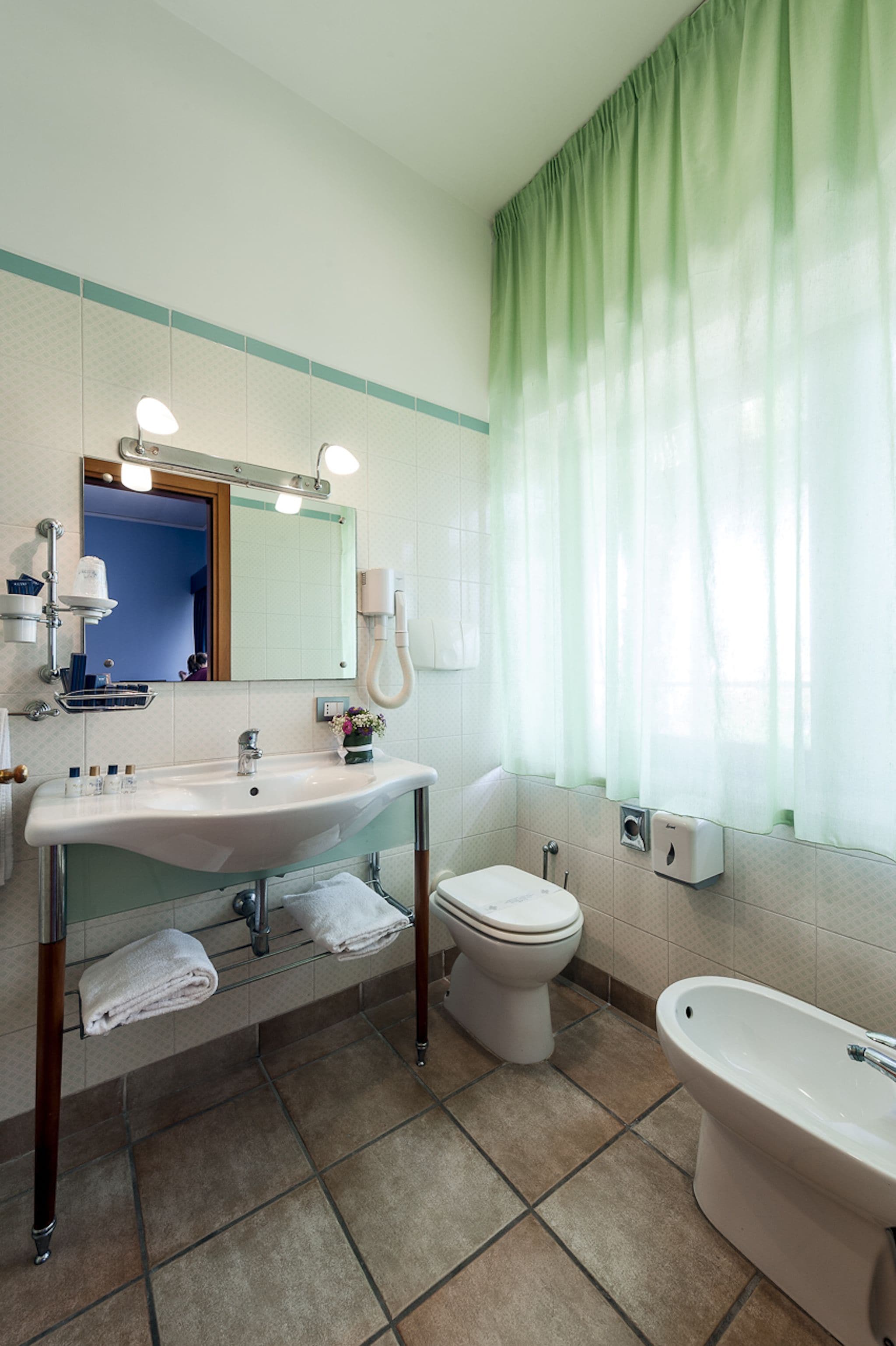 Photo - Millennium Gold Hotel