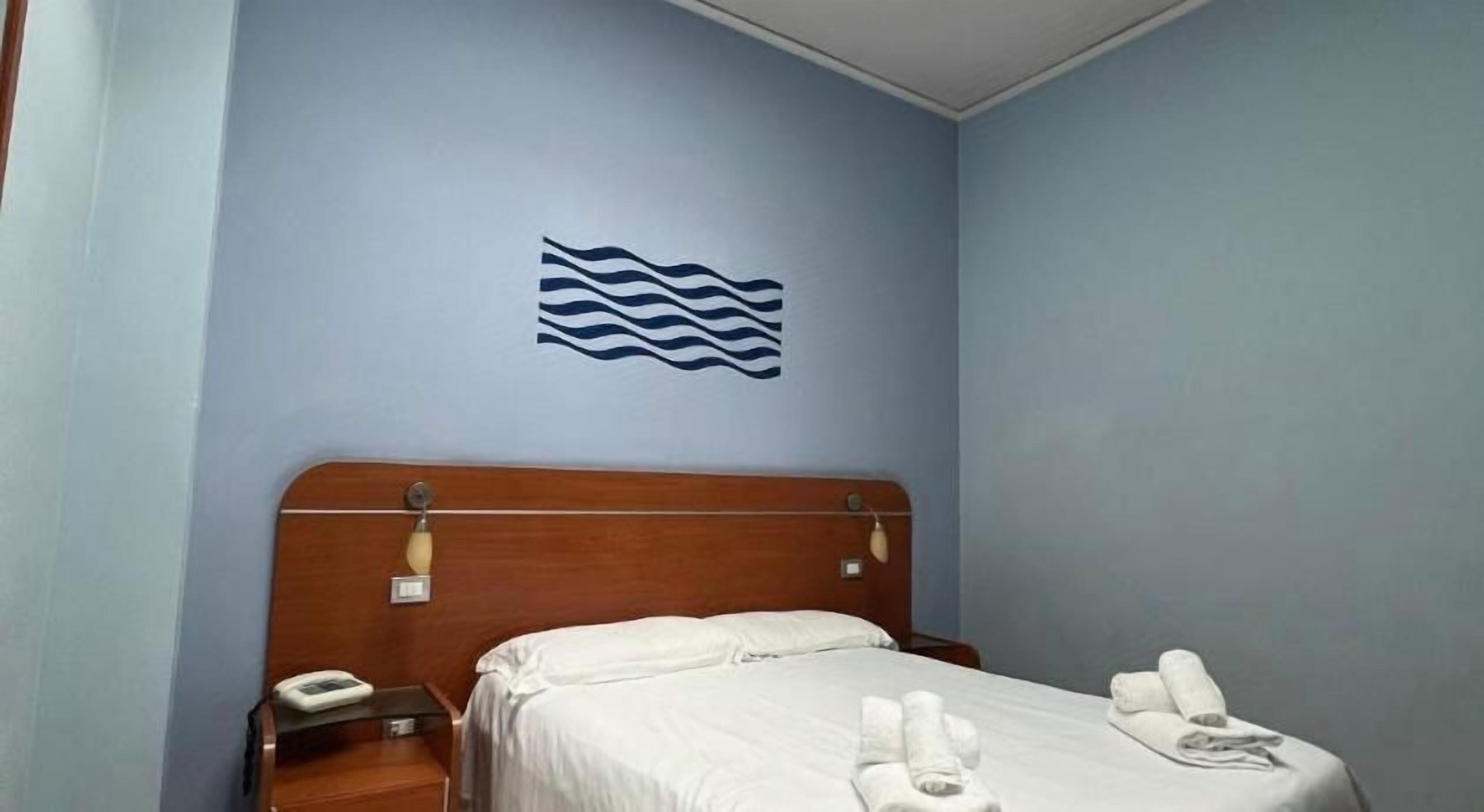 Materassi a doppio strato, minibar, una cassaforte in camera