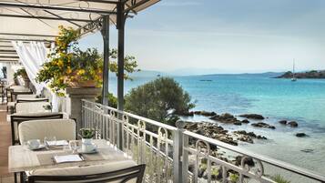 Tägliches inbegriffenes kontinentales Frühstück