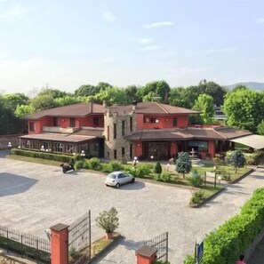 Ubetjent parkering (inkludert)