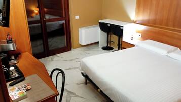 Standard-Doppelzimmer, mit Bad