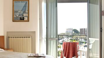 Doppia uso singolo | Una cassaforte in camera, una scrivania, Wi-Fi gratuito, lenzuola