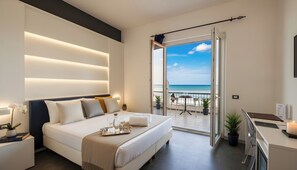 Deluxe Double or Twin Room, Sea View | Free minibar, in-room safe, individually decorated - Hotel La Battigia (Alcamo)