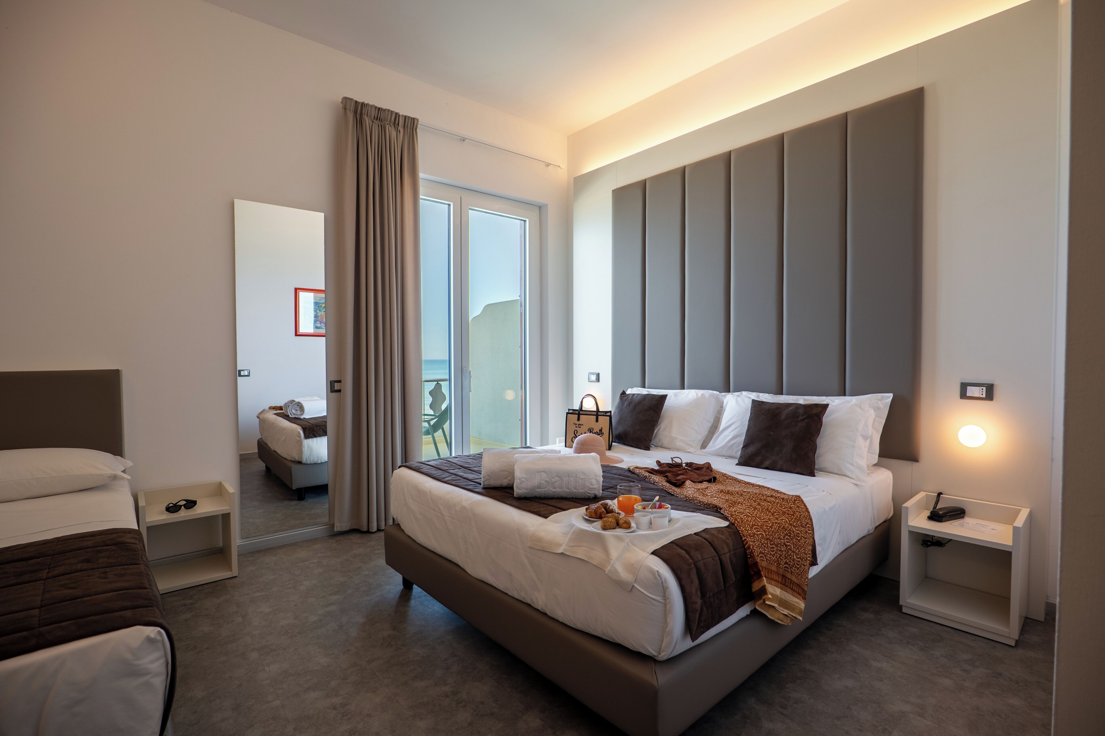 Chambre Triple Supérieure, vue mer