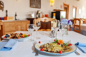 Breakfast served - Hotel San Trano (Luogosanto)