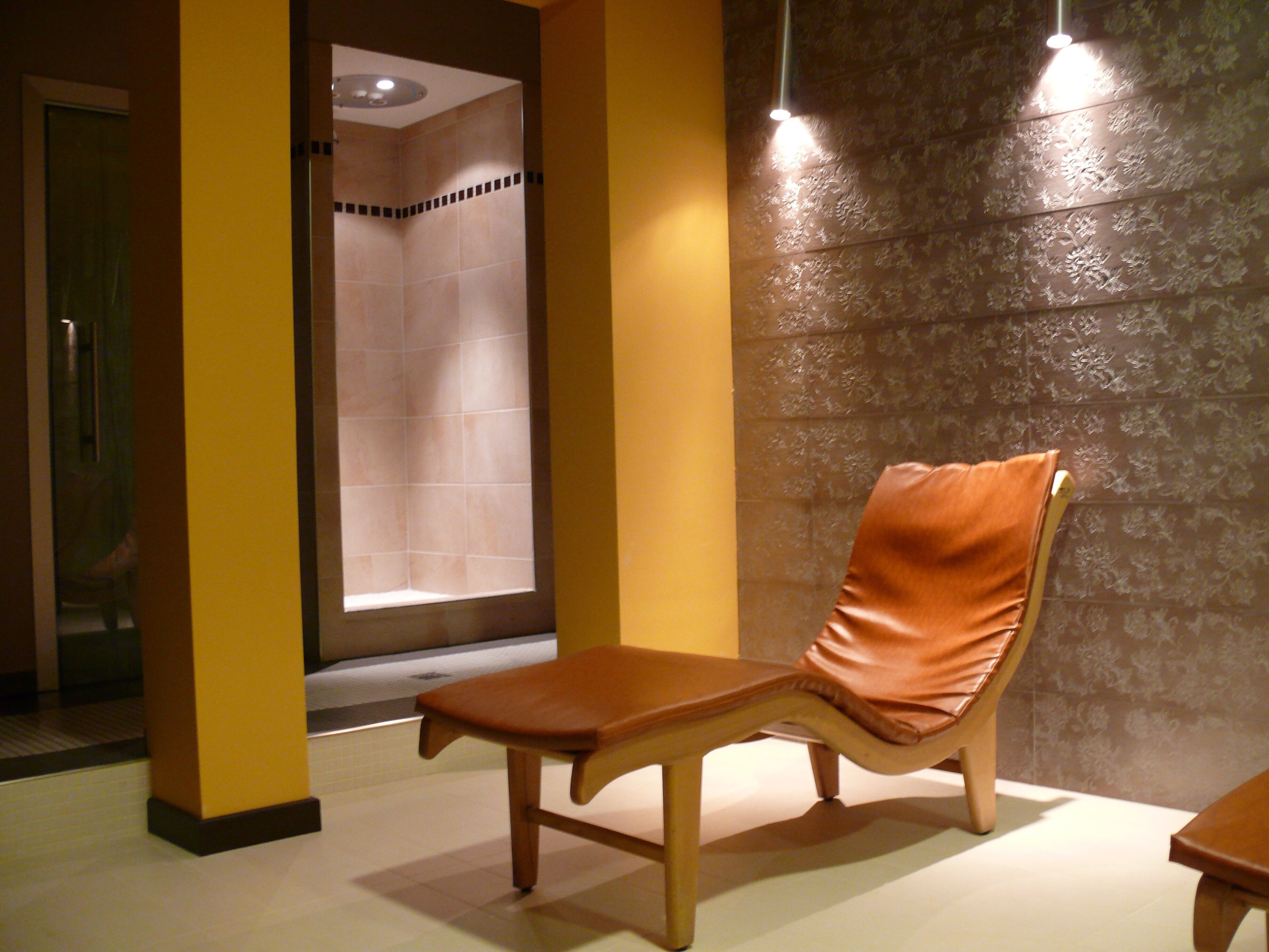 Sauna, Turkish bath/hammam, body treatments, aromatherapy