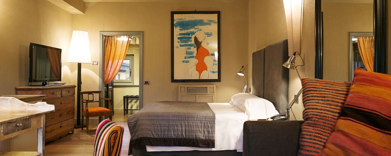 Minibar, Zimmersafe, Schreibtisch, kostenlose Babybetten