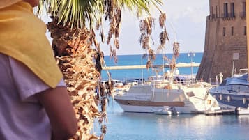 Camera con Balcone alla Francese | Hochwertige Bettwaren, Daunenbettdecken, Tempur-Pedic-Betten, Minibar