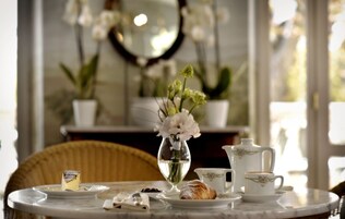 Desayuno buffet incluido todos los días 