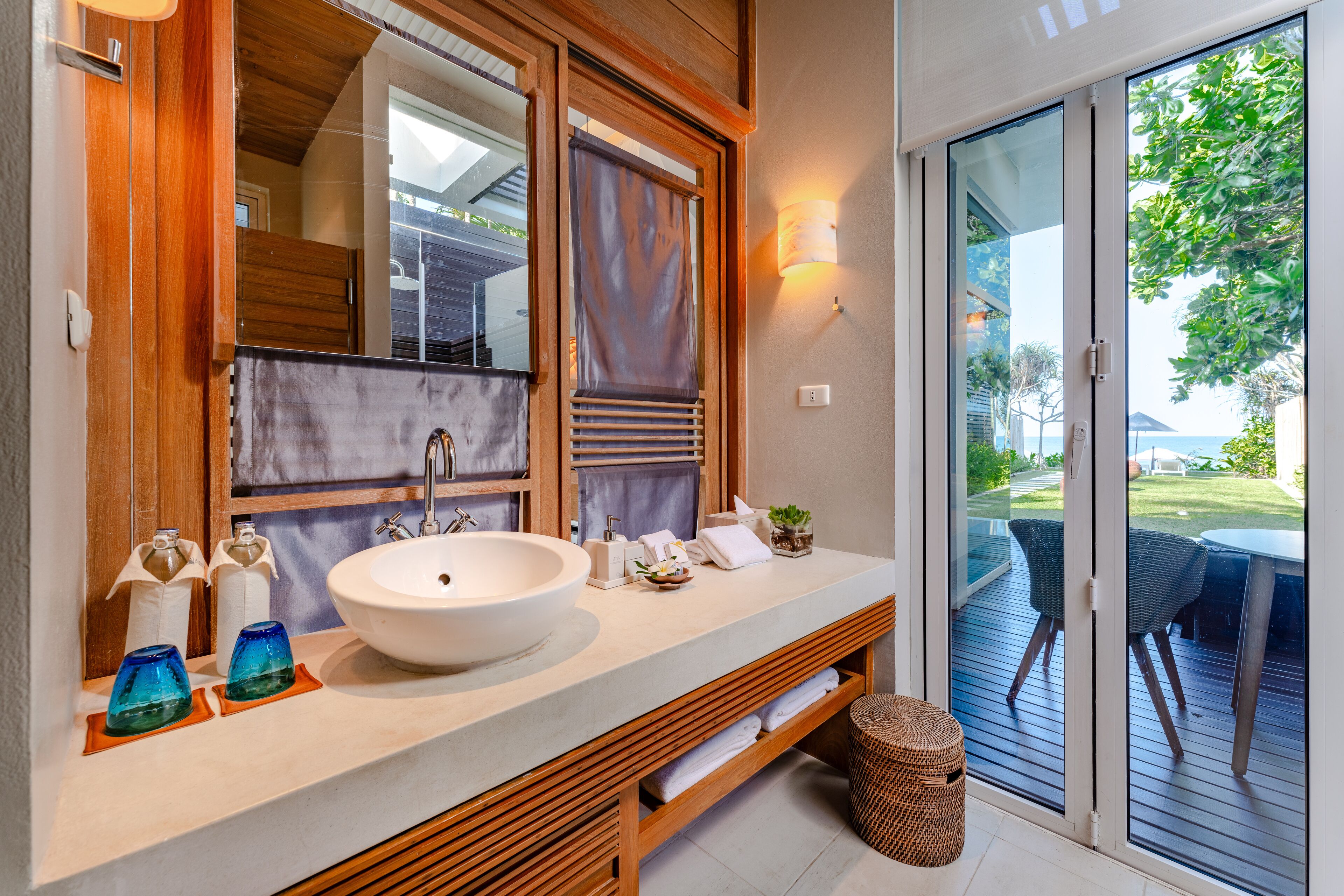 beachfront suite (adults only) | bathroom | designer toiletries, hair dryer, bathrobes, slippers
