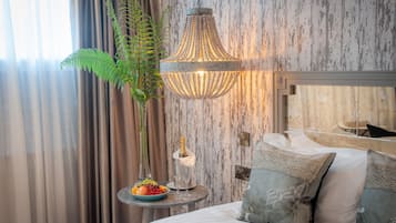 Boutique Room | 1 bedroom, in-room safe, iron/ironing board, free WiFi