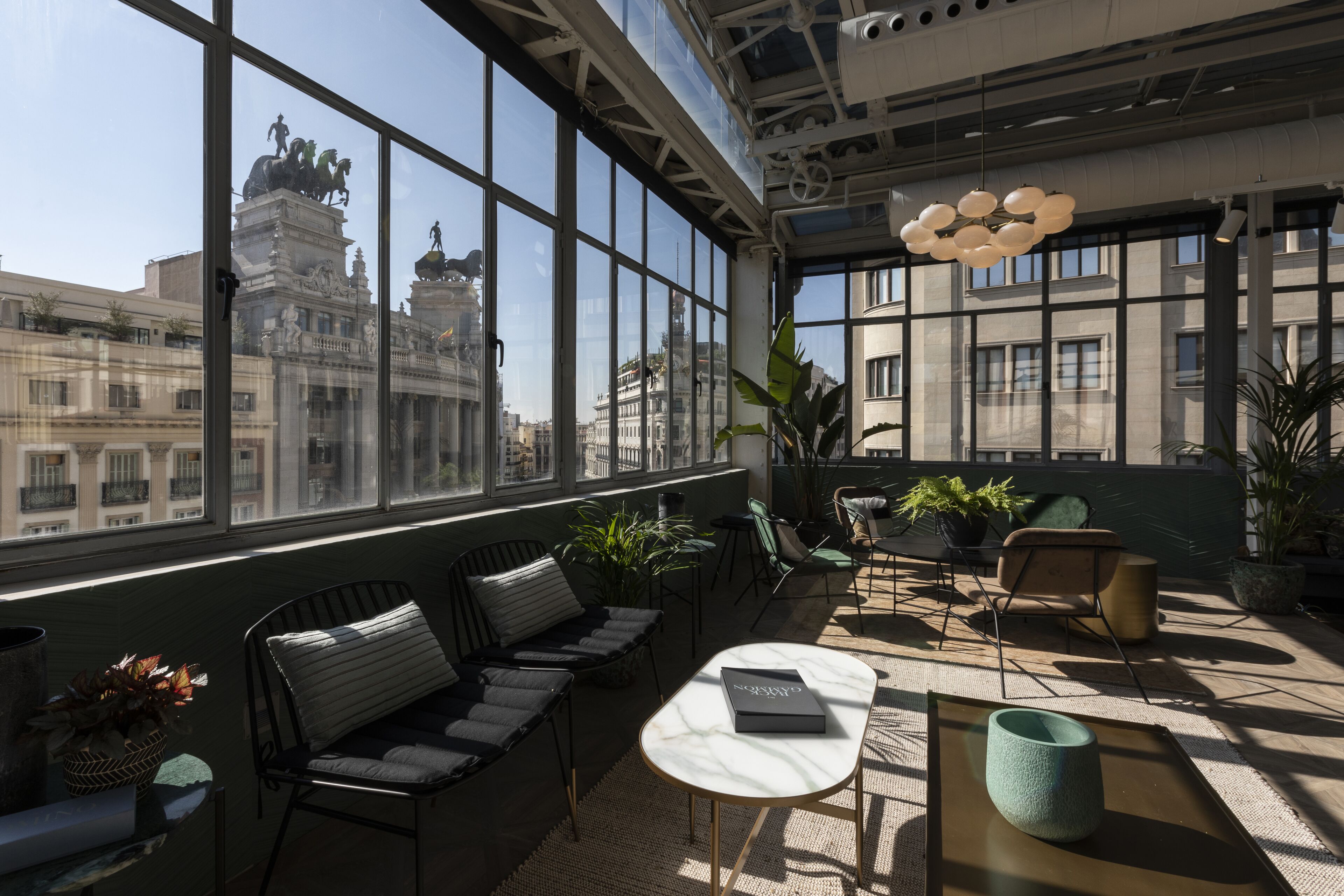 daily buffet breakfast (eur 16 per person)