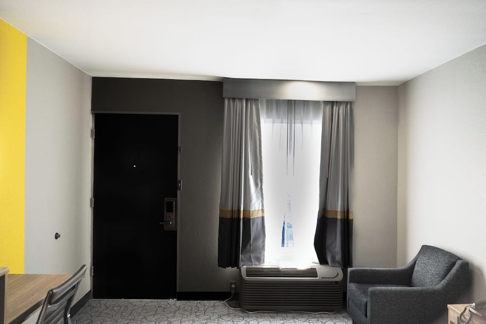 Super 8 by Wyndham Antioch/Nashville South East