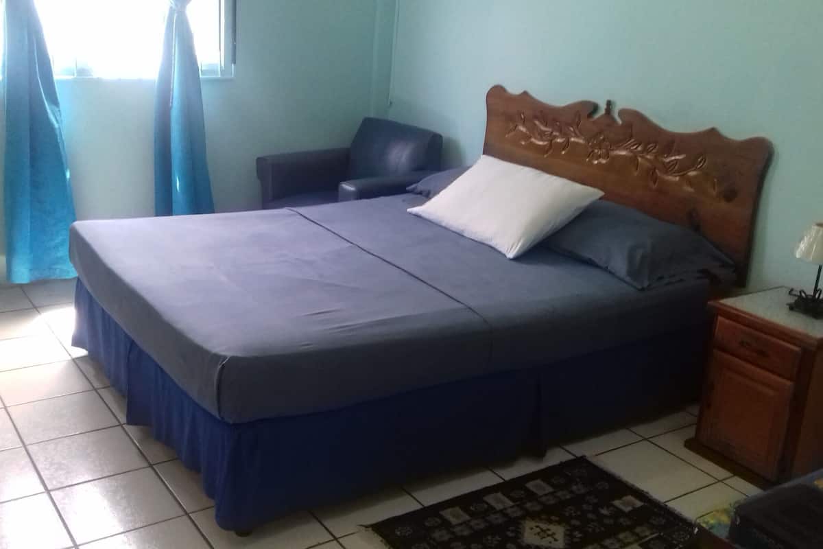 Classic Room | 1 bedroom, individually furnished, blackout drapes, free WiFi