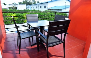 Habitación estándar, 2 camas matrimoniales, para no fumadores, patio | Vista del balcón