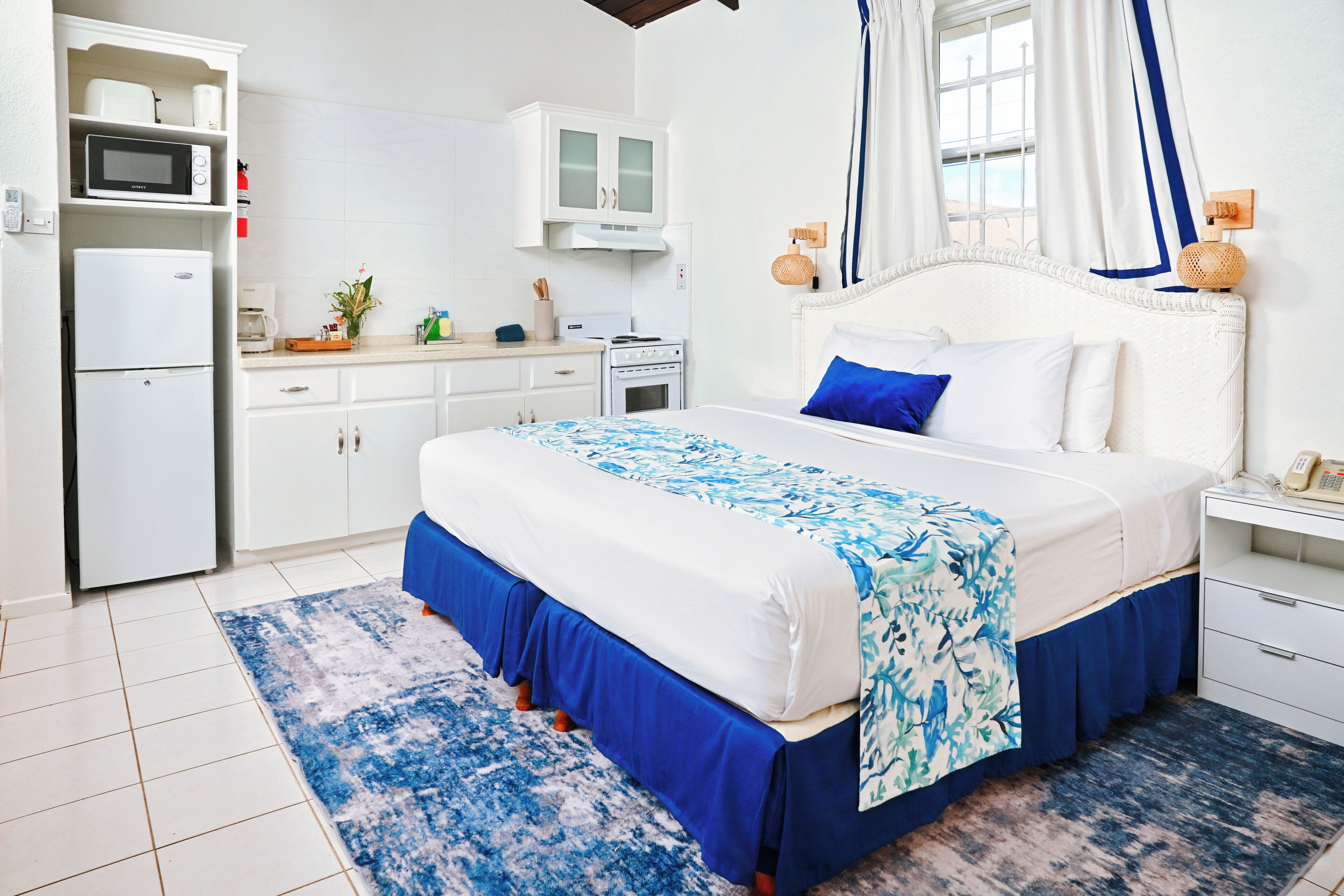 Coffres-forts dans les chambres, bureau