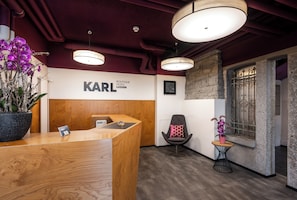 Reception - Boutique Hotel KARL (Lucerne)